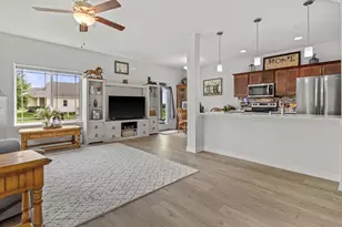4884 Innovation Dr, DeForest, WI 53532 - Photo 12