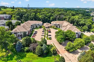 8510 Greenway Blvd, Middleton, WI 53562 - Photo 48