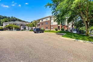 8510 Greenway Blvd, Middleton, WI 53562 - Photo 26