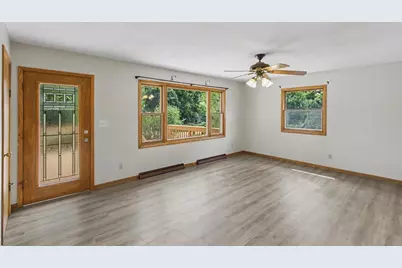 3149 S Hwy 51, Janesville, WI 53546 - Photo 6