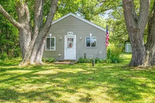 2612 Mason St, Delavan, WI 53115 - Photo 2