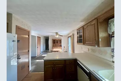 2703 11th Avenue, Monroe, WI 53566 - Photo 10