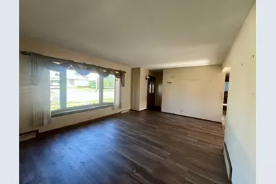 2703 11th Avenue, Monroe, WI 53566 - Photo 6