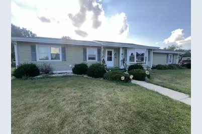 2703 11th Avenue, Monroe, WI 53566 - Photo 2