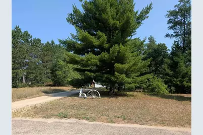 1136 S Buttercup Court, Friendship, WI 53934 - Photo 4