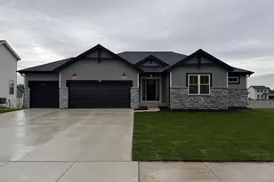 5805 Bridle Way, Madison, WI 53718 - Photo 1