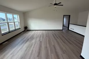 5805 Bridle Way, Madison, WI 53718 - Photo 20