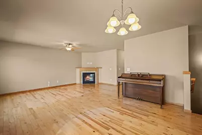 7 Half Moon Court, Madison, WI 53718 - Photo 6