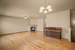 7 Half Moon Ct, Madison, WI 53718 - Photo 6