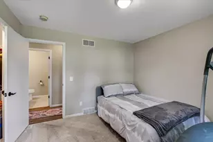 7022 Rockstream Dr, Madison, WI 53719 - Photo 18