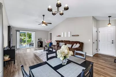 7022 Rockstream Drive, Madison, WI 53719 - Photo 6