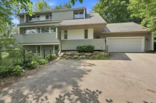 5310 N Cook St, Mcfarland, WI 53558 - Photo 2
