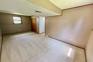 2210 Ridgeway Rd, Monroe, WI 53566 - Photo 38