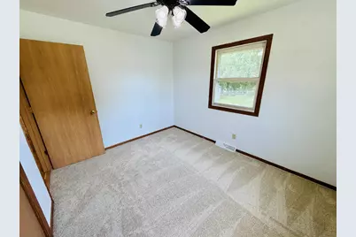 2210 Ridgeway Road, Monroe, WI 53566 - Photo 30