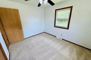 2210 Ridgeway Rd, Monroe, WI 53566 - Photo 30