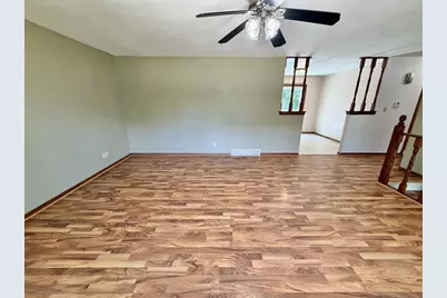 2210 Ridgeway Road, Monroe, WI 53566 - Photo 8
