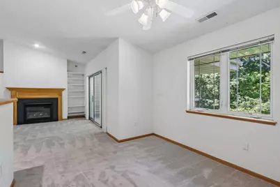 2820 Mickelson Parkway #302, Fitchburg, WI 53711 - Photo 12
