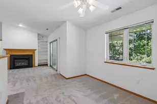 2820 Mickelson Pkwy, Fitchburg, WI 53711 - Photo 12