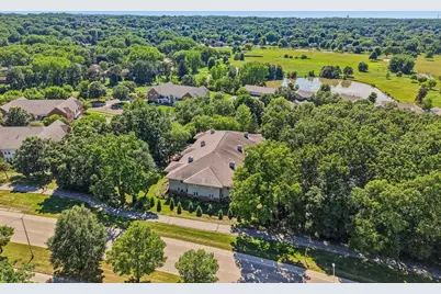 2820 Mickelson Parkway #302, Fitchburg, WI 53711 - Photo 4