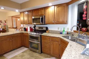 1525 E Williams Dr, Beloit, WI 53511 - Photo 18