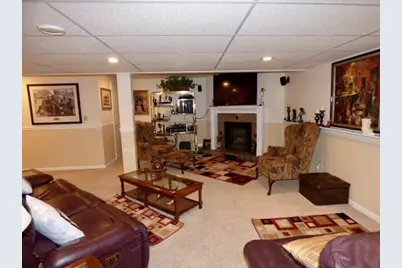 1525 E Williams Drive, Beloit, WI 53511 - Photo 34