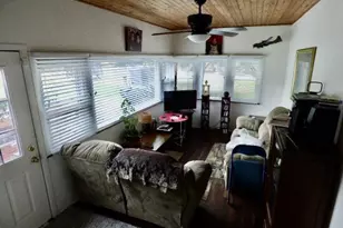 1525 E Williams Dr, Beloit, WI 53511 - Photo 26