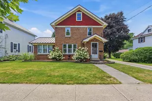406 York St, Beaver Dam, WI 53916 - Photo 1