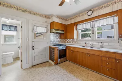 406 York Street, Beaver Dam, WI 53916 - Photo 12