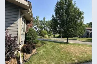 424 S Lexington Parkway, DeForest, WI 53532 - Photo 6