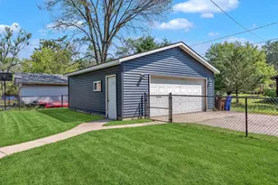 256 S Watts St, Adams, WI 53910 - Photo 2