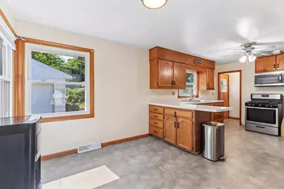 809 N Main Street, Edgerton, WI 53534 - Photo 12