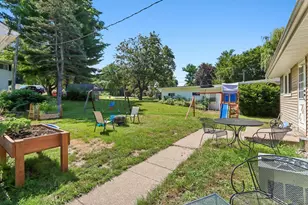 809 N Main St, Edgerton, WI 53534 - Photo 30