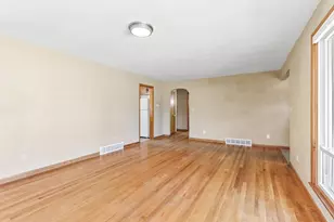 809 N Main St, Edgerton, WI 53534 - Photo 10