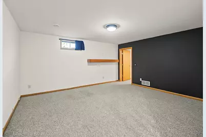 6867 Valiant Drive, Windsor, WI 53598 - Photo 44