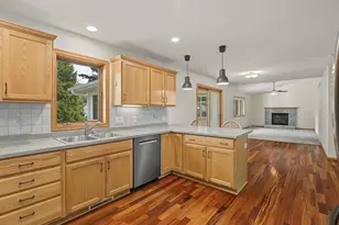6867 Valiant Dr, Windsor, WI 53598 - Photo 18