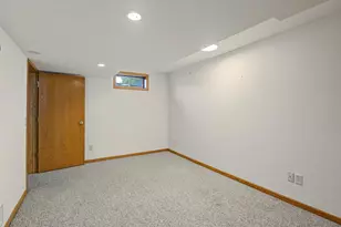 6867 Valiant Dr, Windsor, WI 53598 - Photo 48