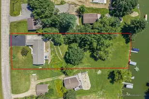 S1294 W Redstone Dr, La Valle, WI 53941 - Photo 4