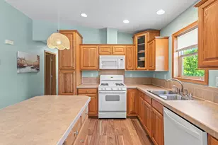 S1294 W Redstone Dr, La Valle, WI 53941 - Photo 6