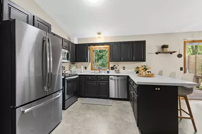 5 Waywood Circle, Madison, WI 53704 - Photo 6