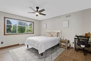 5 Waywood Cir, Madison, WI 53704 - Photo 12