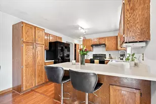 7202 E Valley Ridge Dr, Madison, WI 53719 - Photo 16