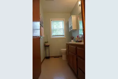 7202 E Valley Ridge Drive, Madison, WI 53719 - Photo 40