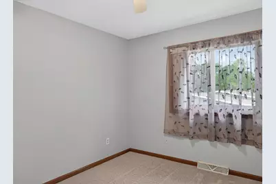 80 Johnson Avenue, Oshkosh, WI 54902 - Photo 28
