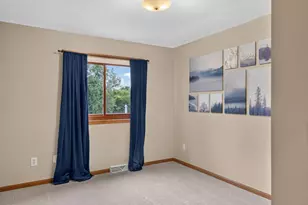 80 Johnson Ave, Oshkosh, WI 54902 - Photo 30