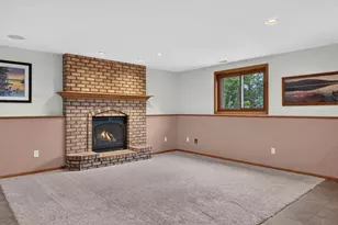 80 Johnson Ave, Oshkosh, WI 54902 - Photo 4