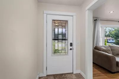 4210 Sunnyside Crescent, Madison, WI 53704 - Photo 4