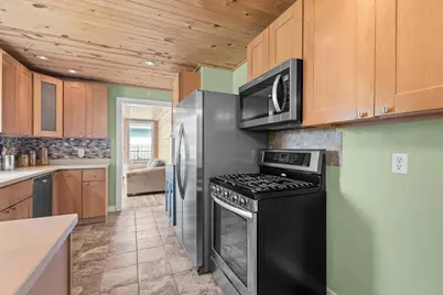 4210 Sunnyside Crescent, Madison, WI 53704 - Photo 18