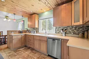 4210 Sunnyside Crescent, Madison, WI 53704 - Photo 14