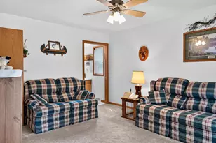571 N Wisconsin St, Berlin, WI 54923 - Photo 34