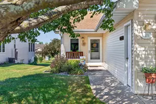571 N Wisconsin St, Berlin, WI 54923 - Photo 1